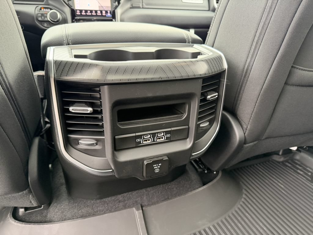 New 2026 RAM 1500 Big Horn AWD/4WD image 14