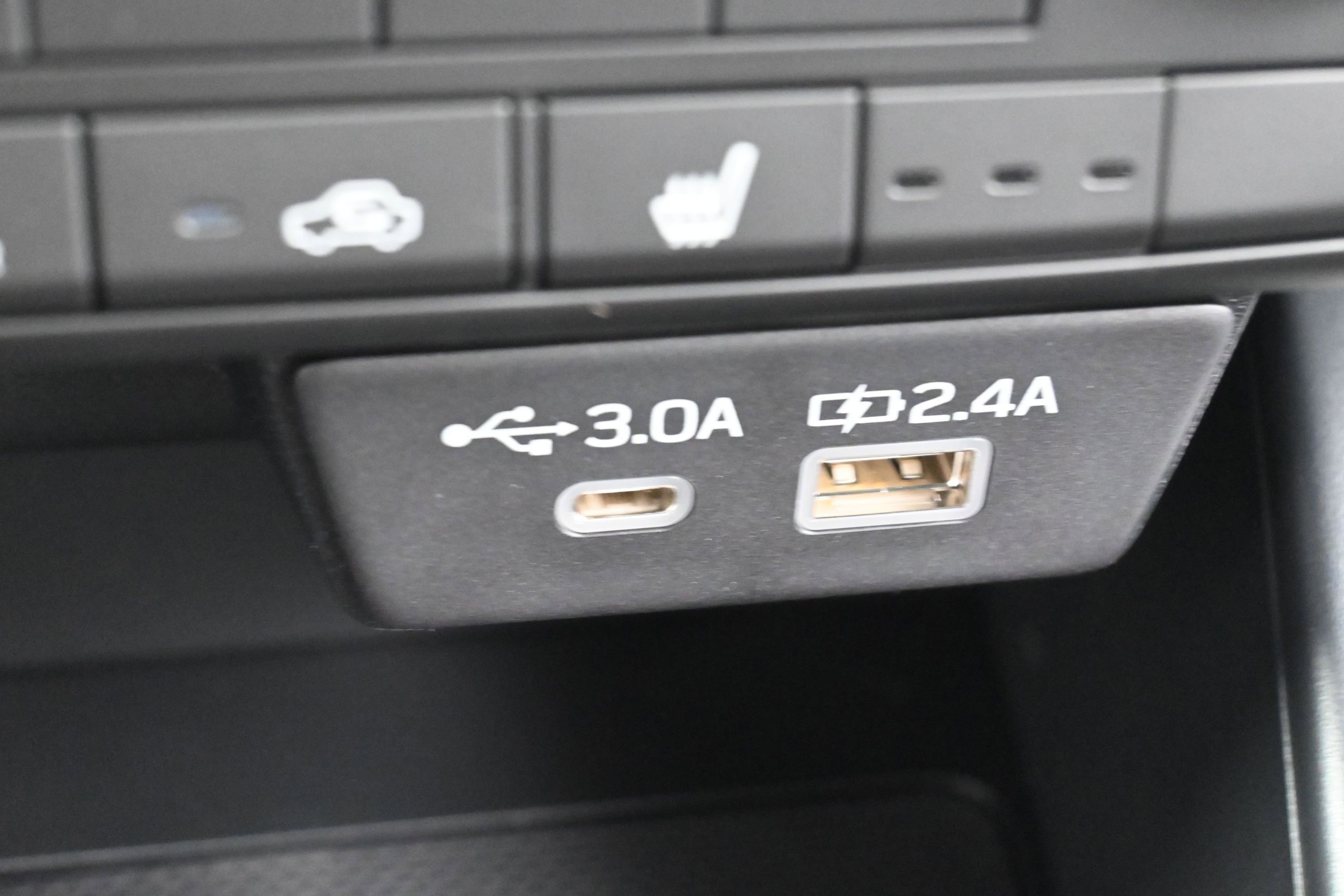 New 2026 Subaru Outback Premium AWD/4WD image 32
