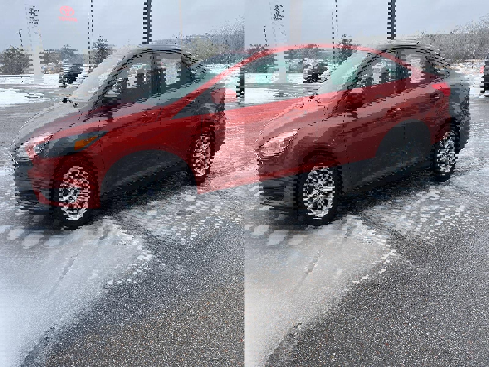 Used 2018 Ford Focus SE image 4