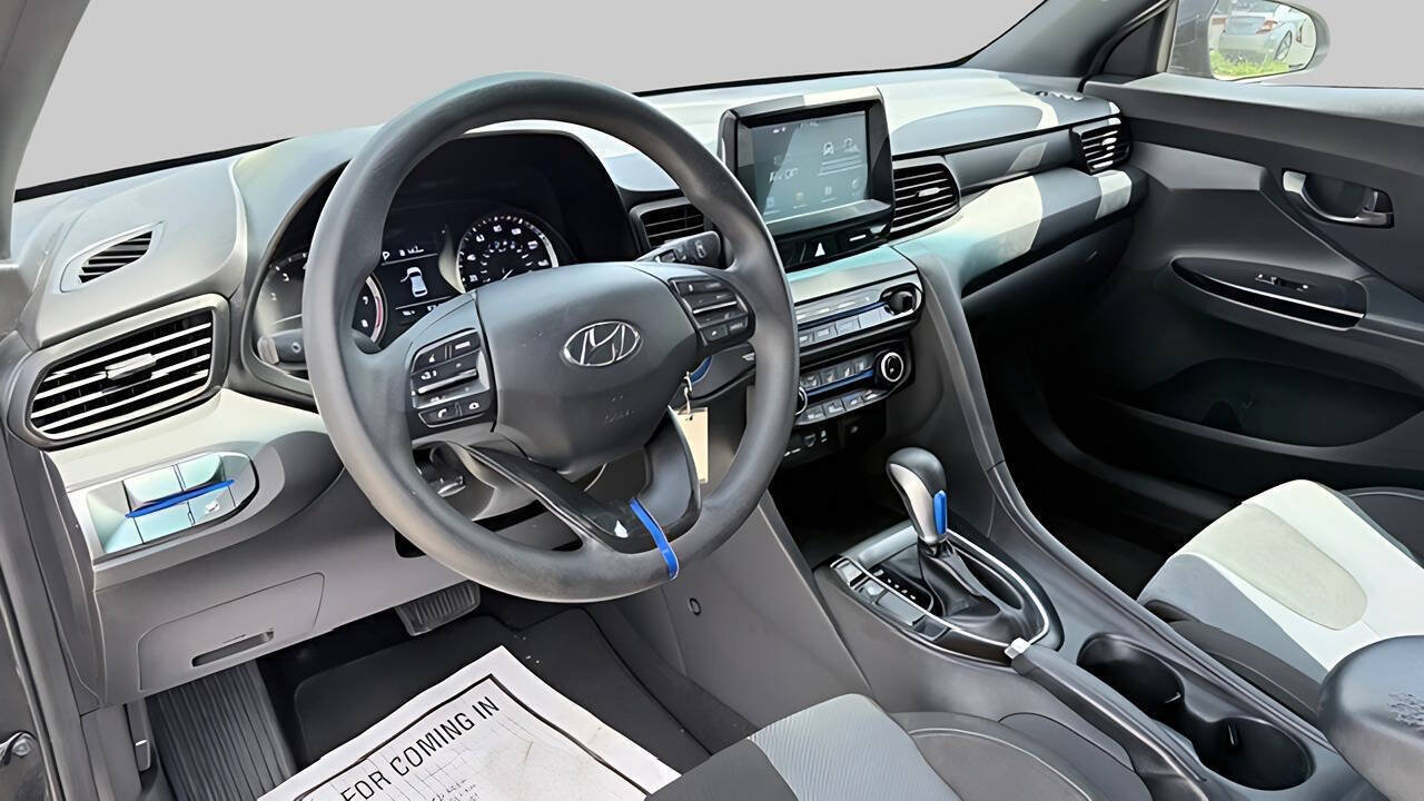 Used 2020 Hyundai Veloster 2.0 FWD image 14