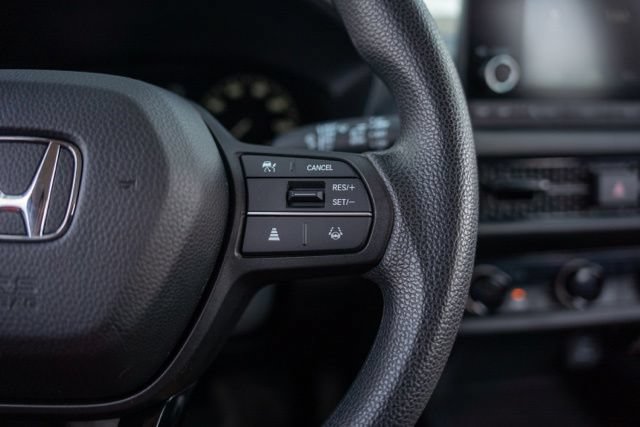 Used 2024 Honda HR-V LX image 21
