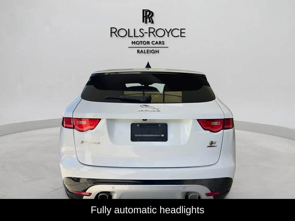 Used 2020 Jaguar F-PACE S image 6