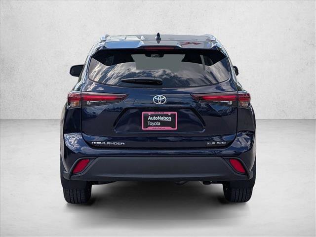 New 2026 Toyota Highlander XLE image 8