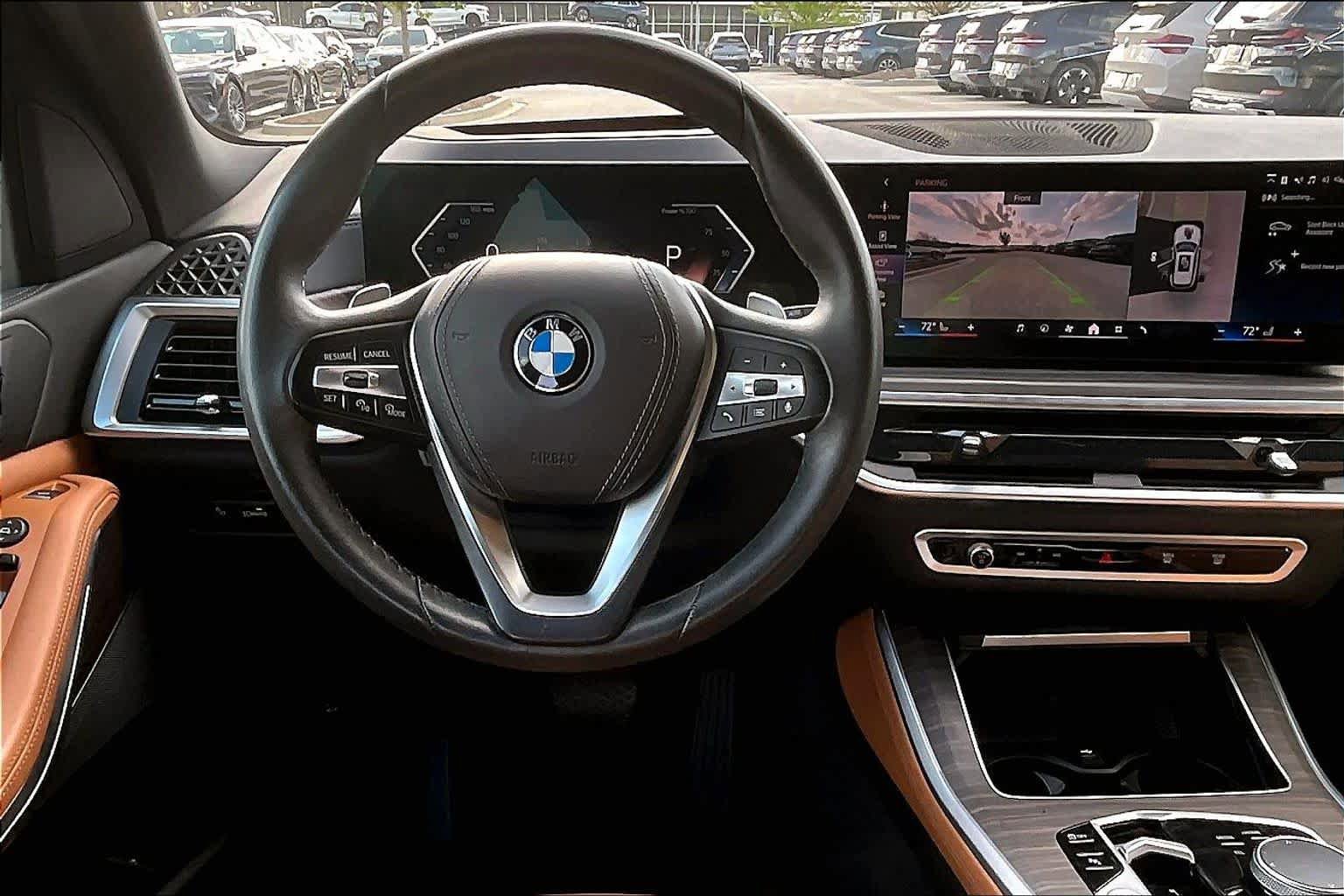 Used 2024 BMW X5 xDrive40i w/ Parking Assistance Package AWD/4WD image 5