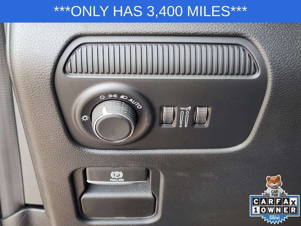 Used 2026 Jeep Grand Wagoneer Limited AWD/4WD image 23