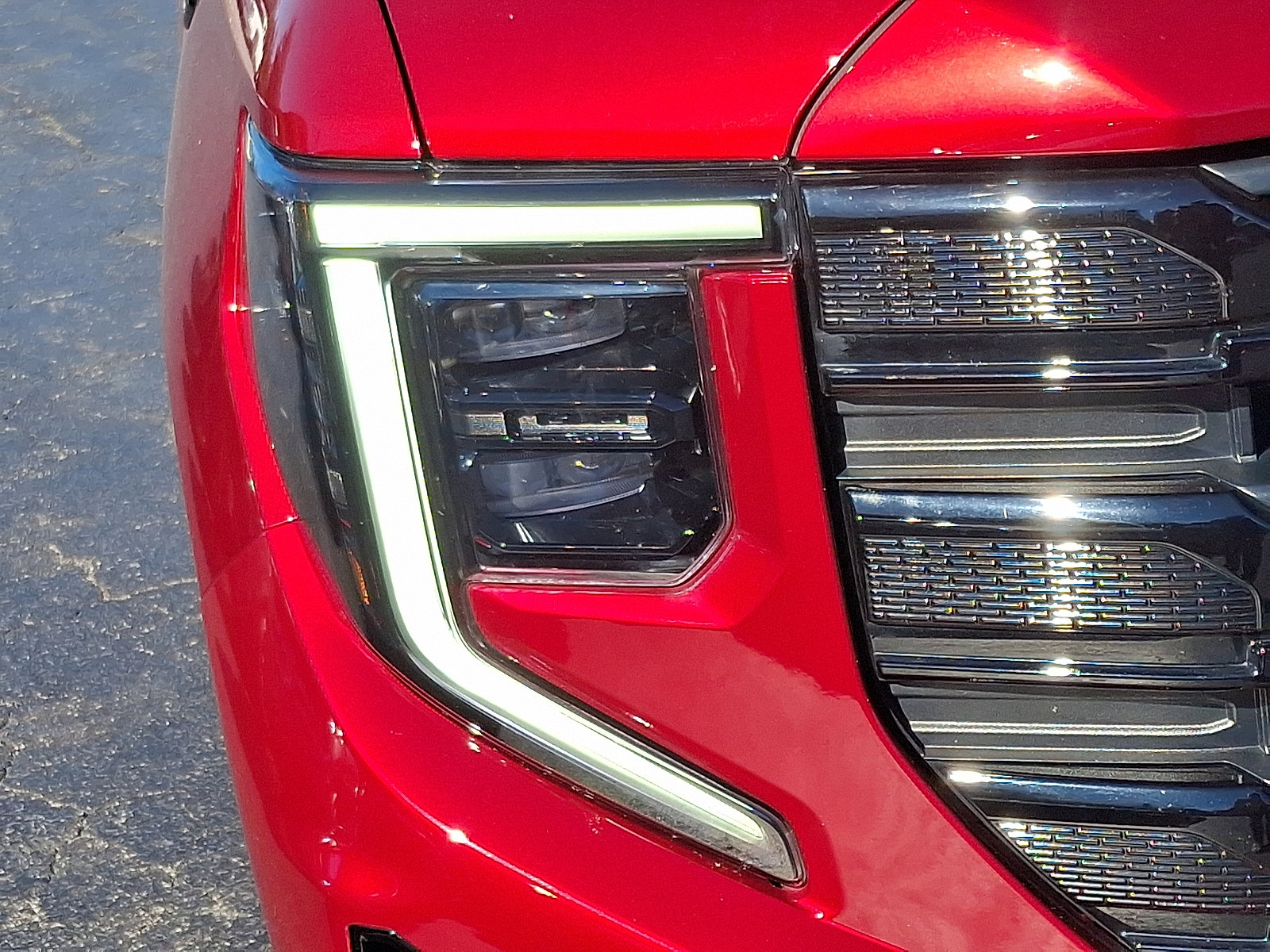 Used 2022 GMC Sierra 1500 Elevation image 9