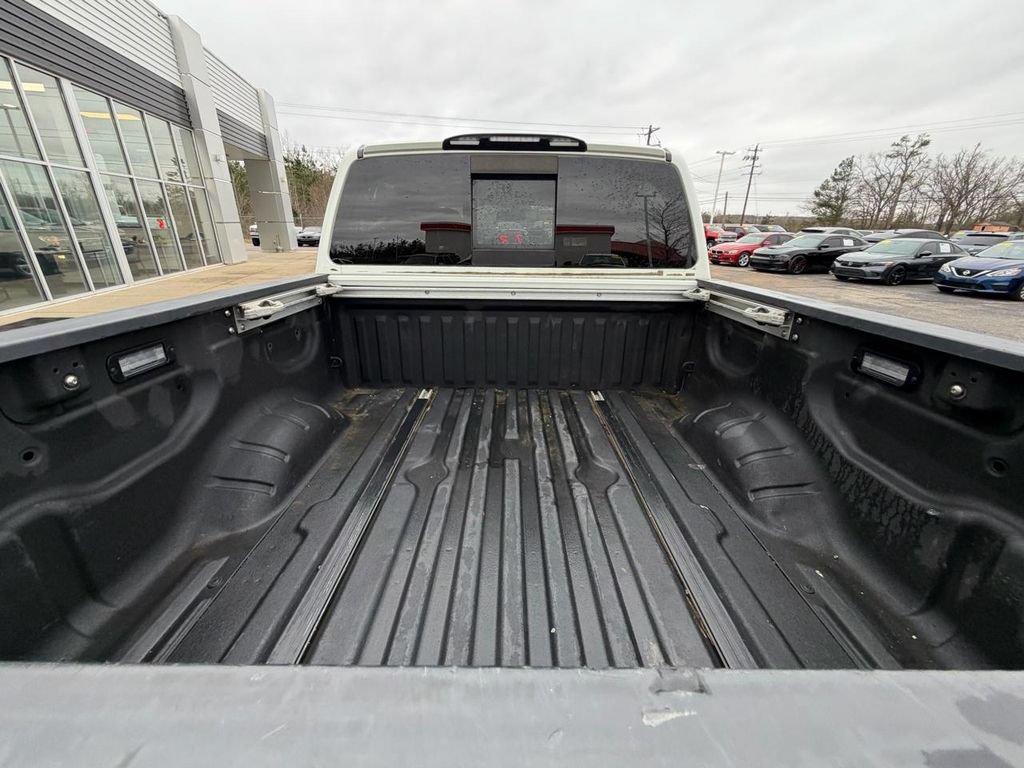 Used 2017 Nissan Titan Platinum Reserve w/ Off-Road Package AWD/4WD image 16