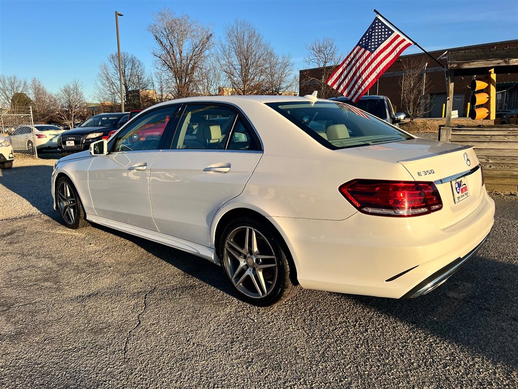 Used 2015 Mercedes-Benz E 350 4MATIC Sedan image 3