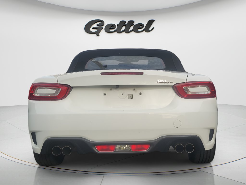 Used 2017 FIAT 124 Spider Abarth RWD image 8