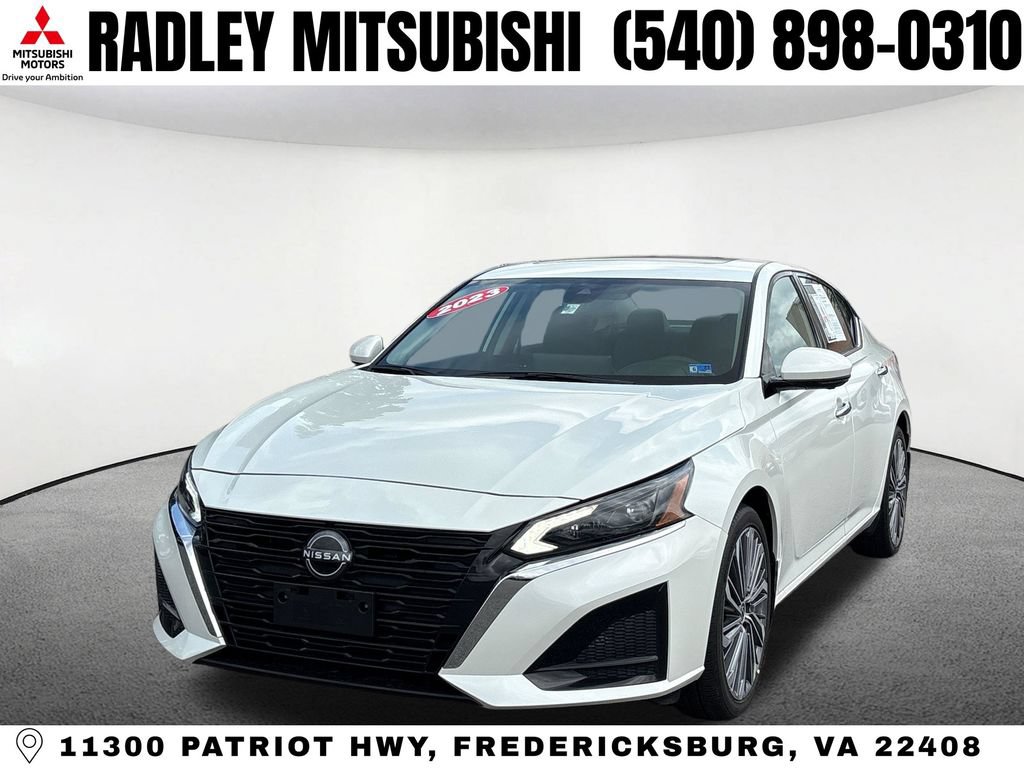 Used 2023 Nissan Altima 2.5 SL AWD/4WD image 1