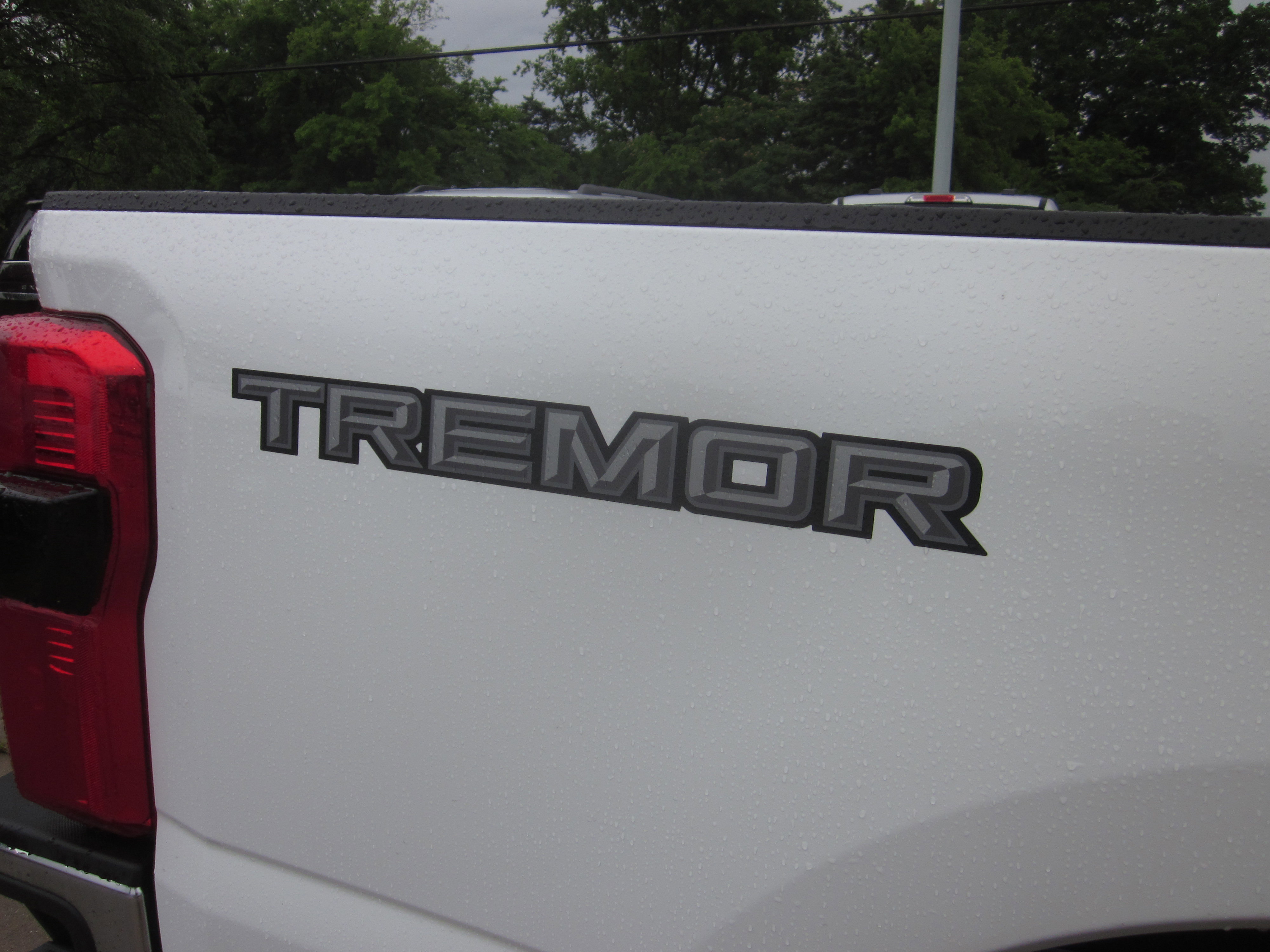 New 2025 Ford F350 XLT w/ Tremor Off-Road Package image 8