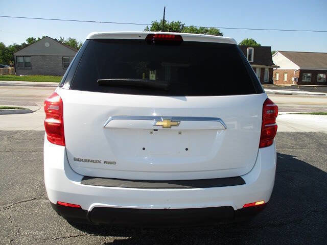 Used 2017 Chevrolet Equinox LS AWD/4WD image 7