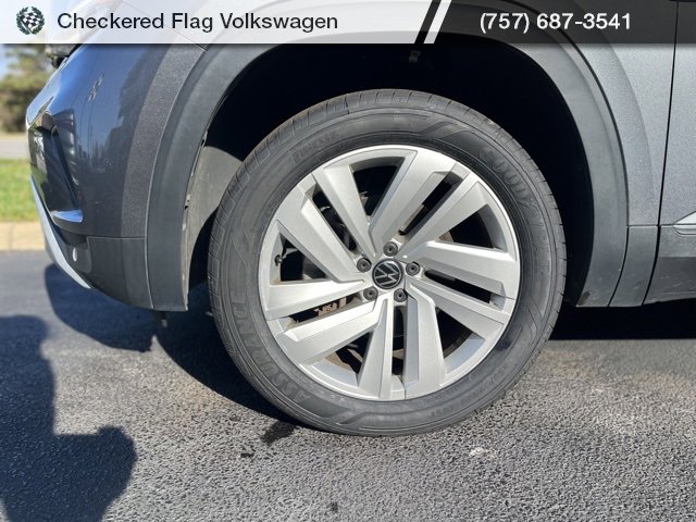 Used 2022 Volkswagen Atlas Cross Sport SE image 8