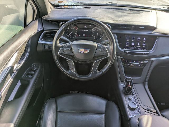 Used 2022 Cadillac XT5 Premium Luxury image 16