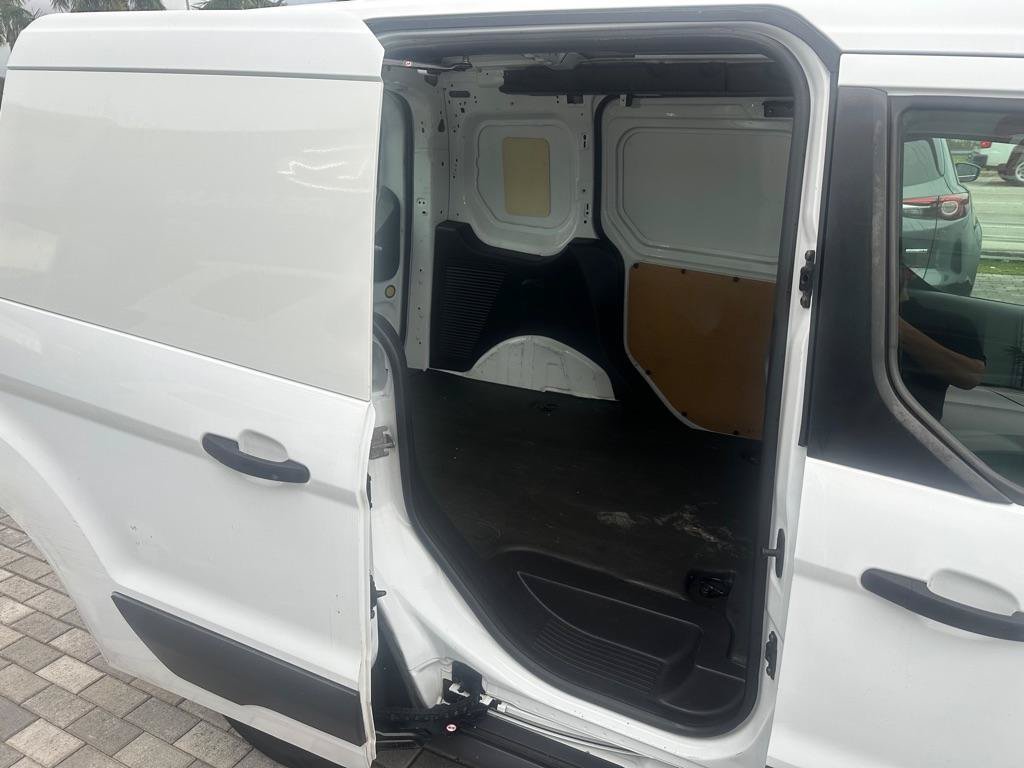 Used 2016 Ford Transit Connect XL FWD image 8