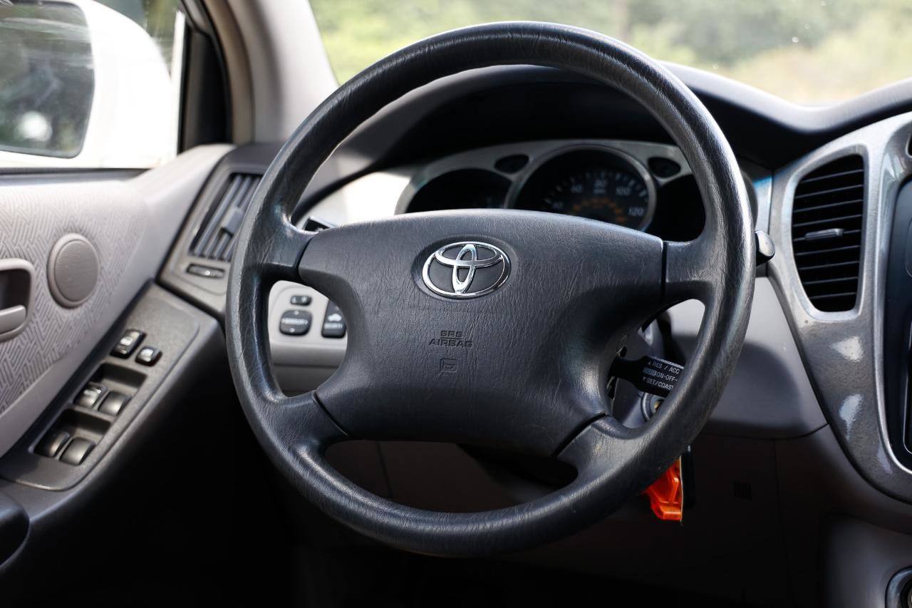 Used 2001 Toyota Highlander 2WD image 22