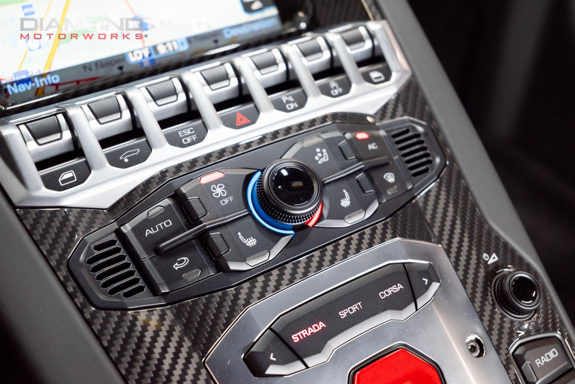 Used 2017 Lamborghini Aventador LP 700-4 image 80