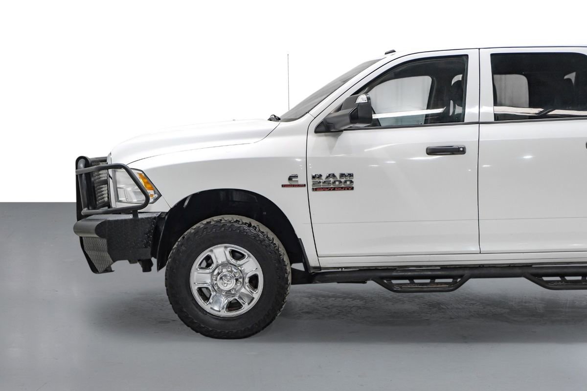 Used 2014 RAM 2500 Tradesman w/ Chrome Appearance Group image 10