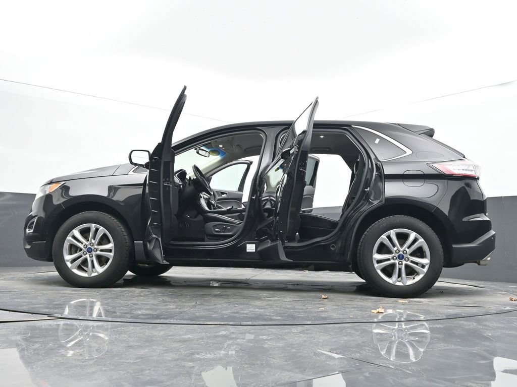 Used 2017 Ford Edge SEL w/ Equipment Group 201A image 72
