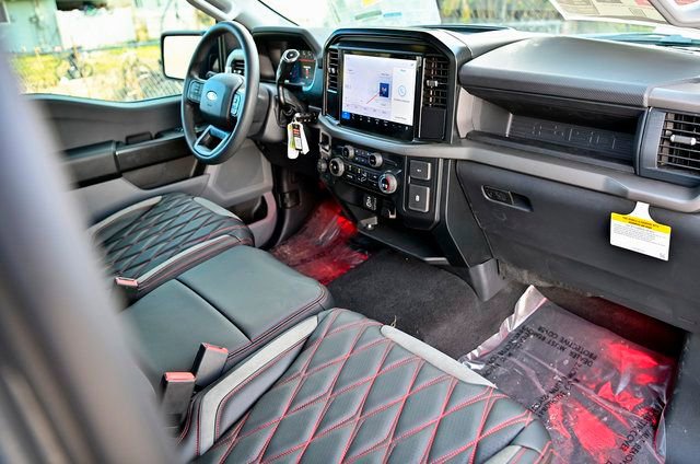New 2025 Ford F150 XL AWD/4WD image 18