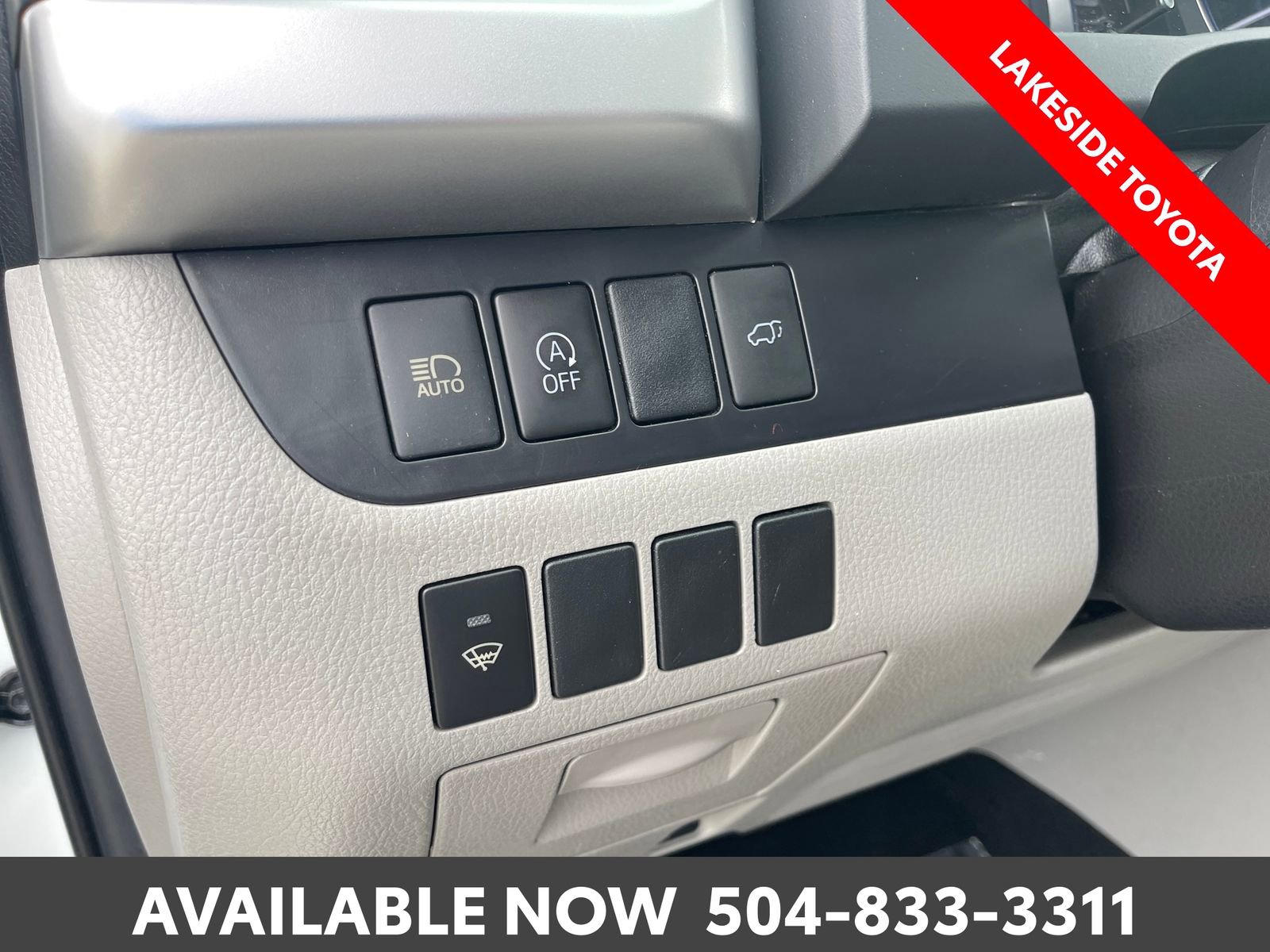 Used 2019 Toyota Highlander XLE FWD image 27