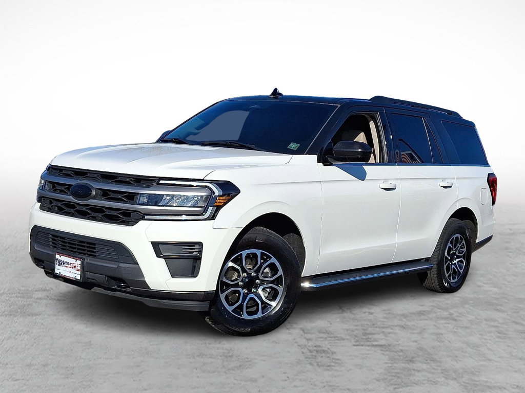 Used 2022 Ford Expedition XLT image 1