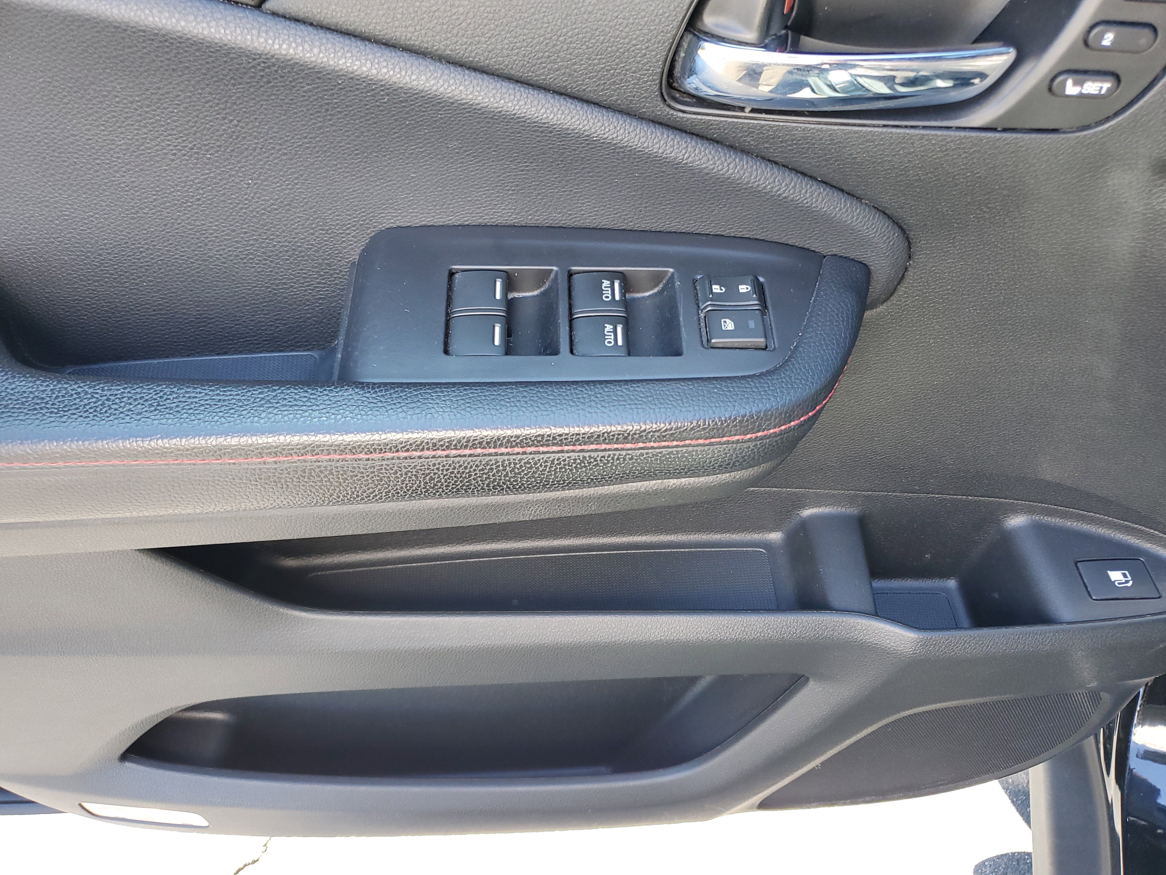 Used 2018 Honda Ridgeline Black Edition image 19