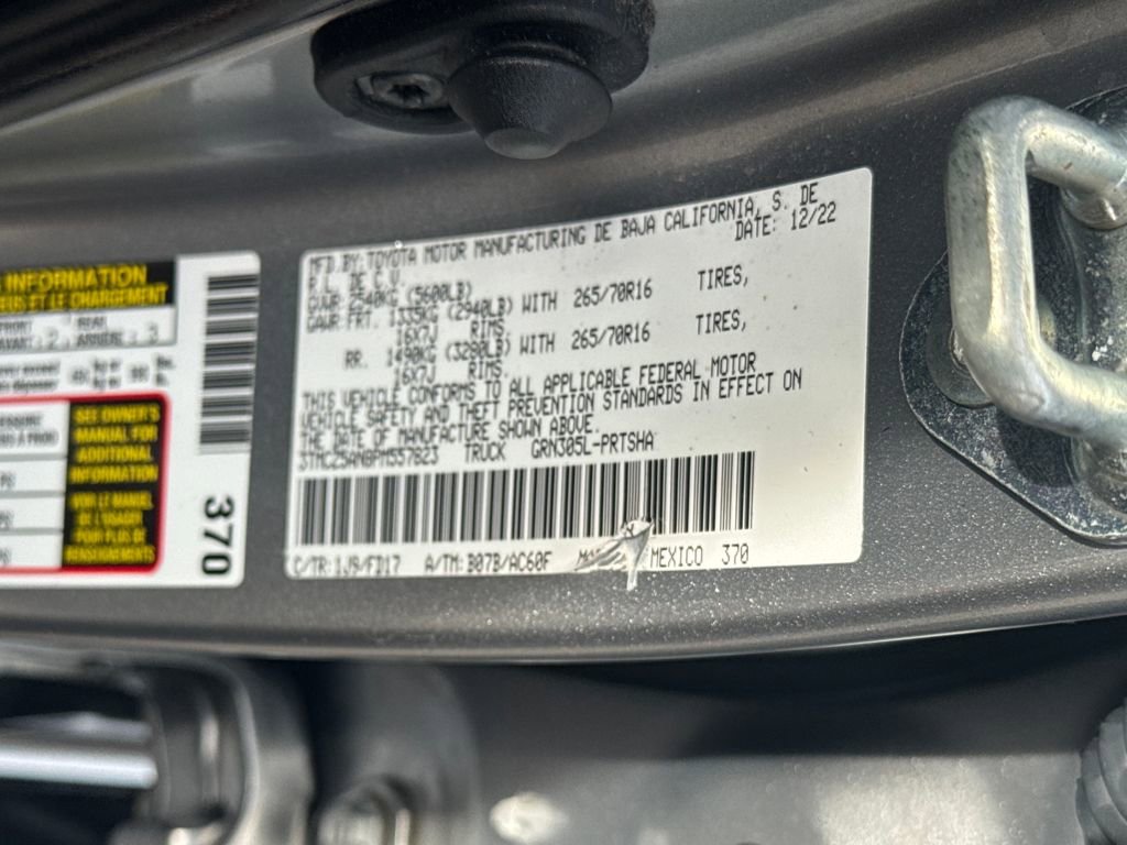 Used 2023 Toyota Tacoma TRD Off-Road image 45