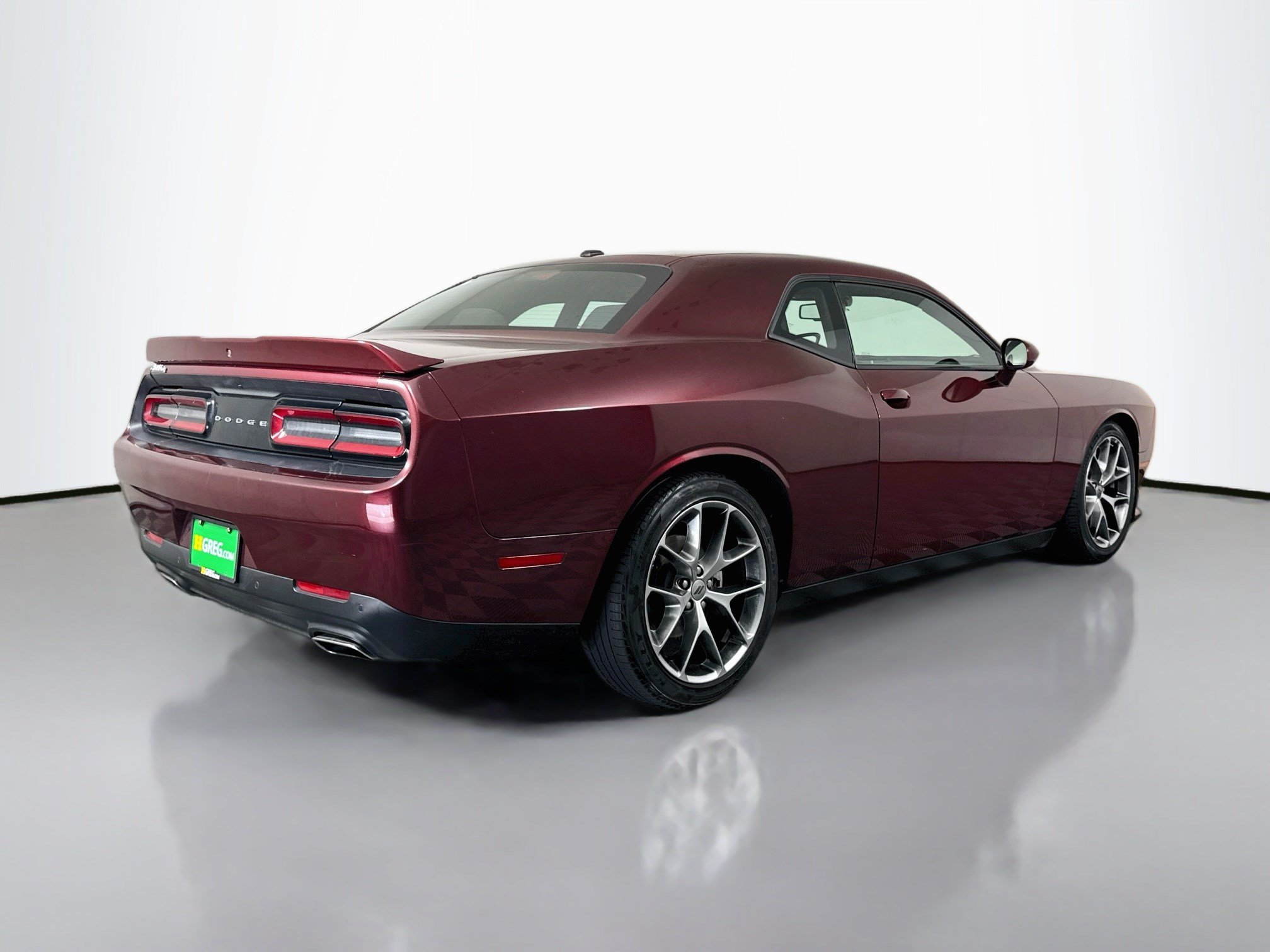 Used 2022 Dodge Challenger GT RWD image 10