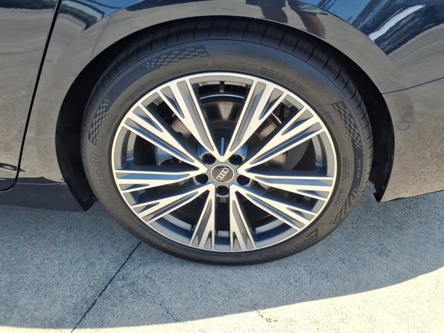 Used 2021 Audi A6 2.0T Premium w/ Black Optic Sport Package AWD/4WD image 19