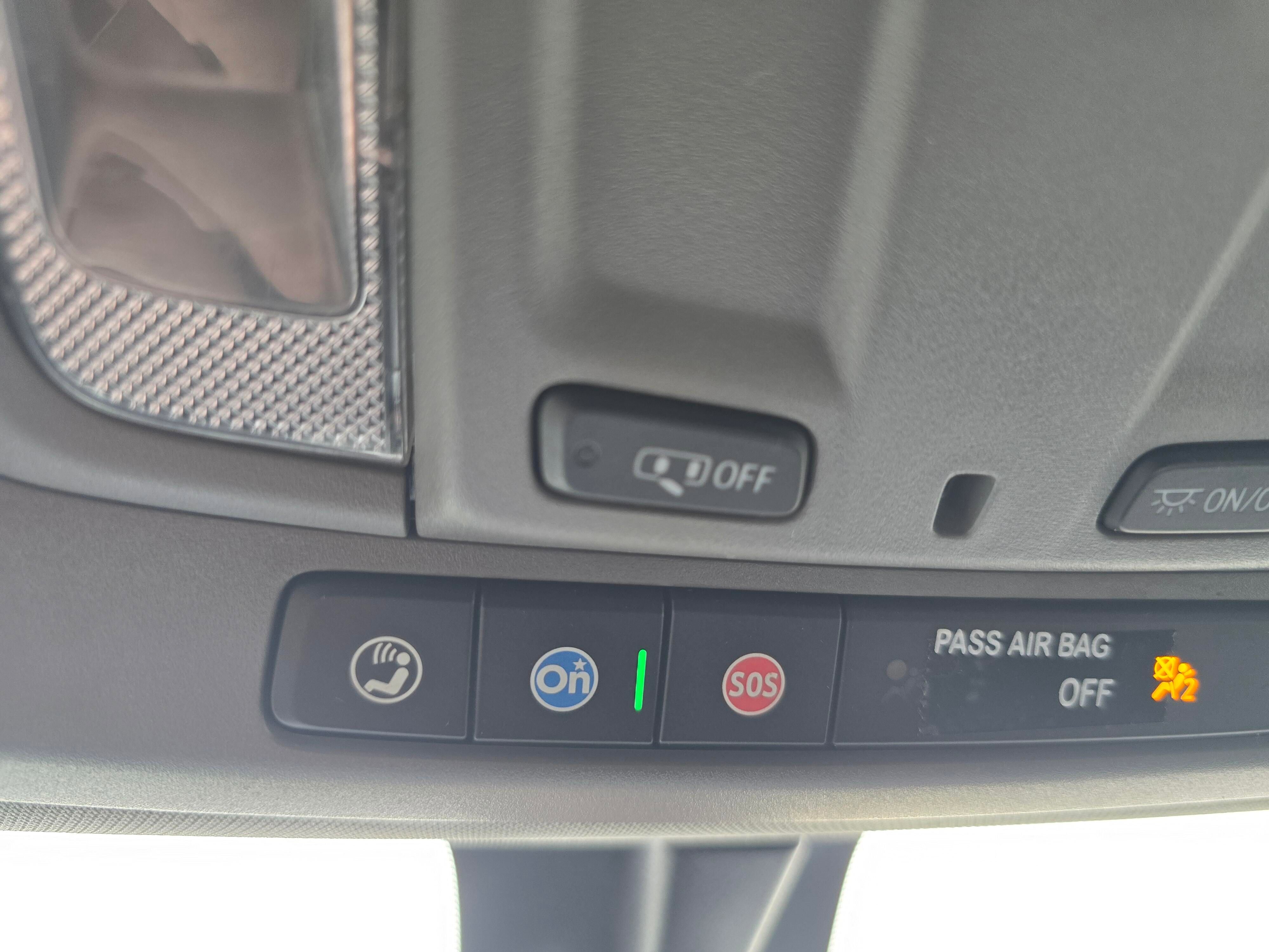 Used 2022 Chevrolet Silverado 3500 LTZ image 23