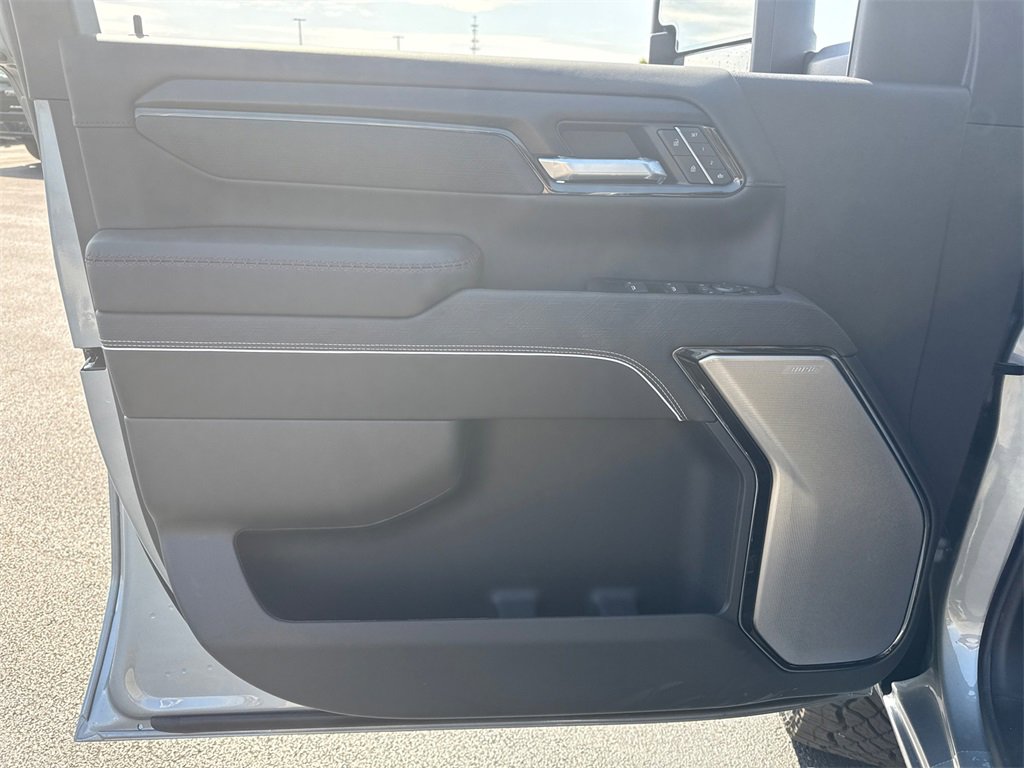 New 2026 GMC Sierra 2500 AT4X image 14