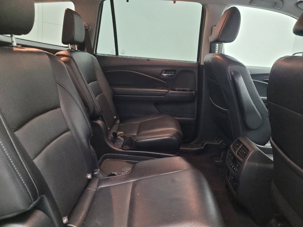 Used 2017 Honda Pilot Elite image 19