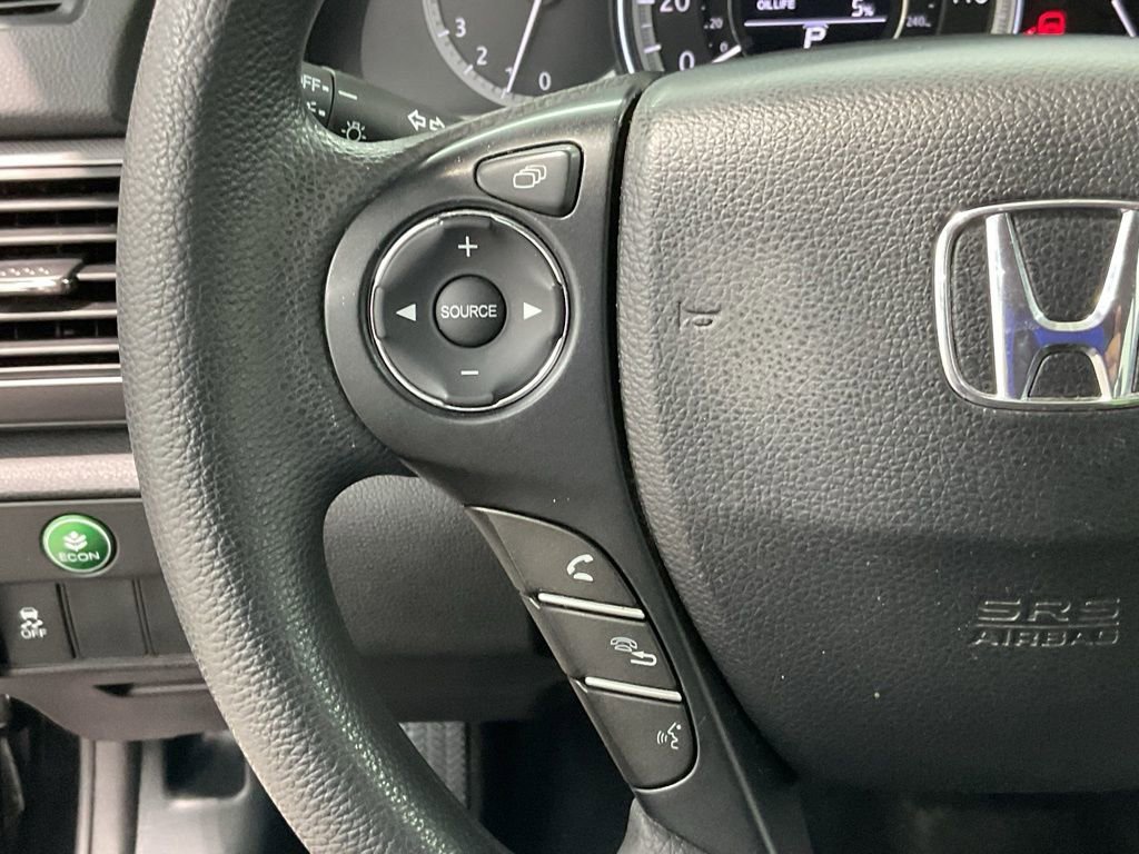 Used 2015 Honda Accord LX image 10