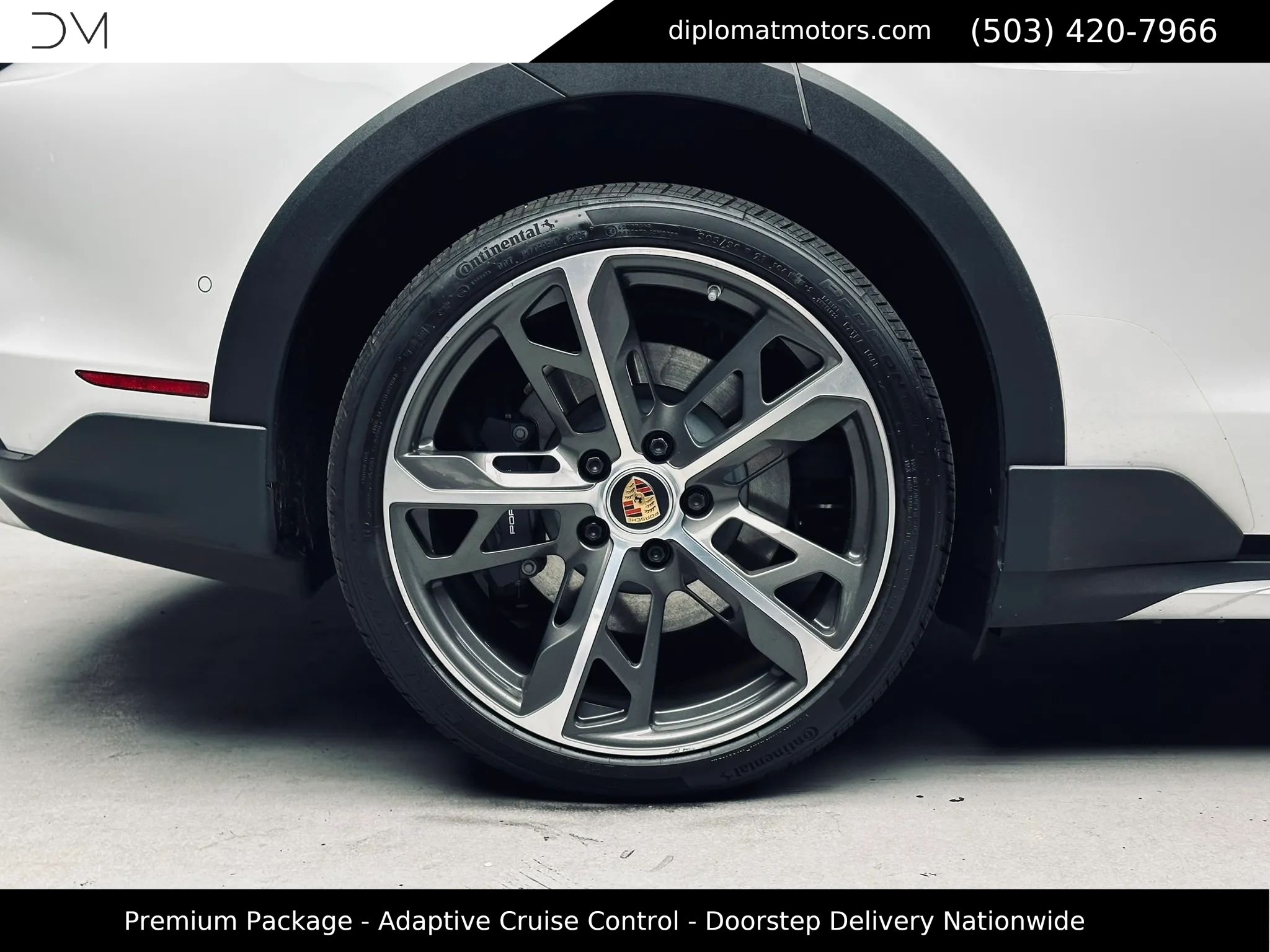 Used 2022 Porsche Taycan 4 Cross Turismo AWD/4WD image 46
