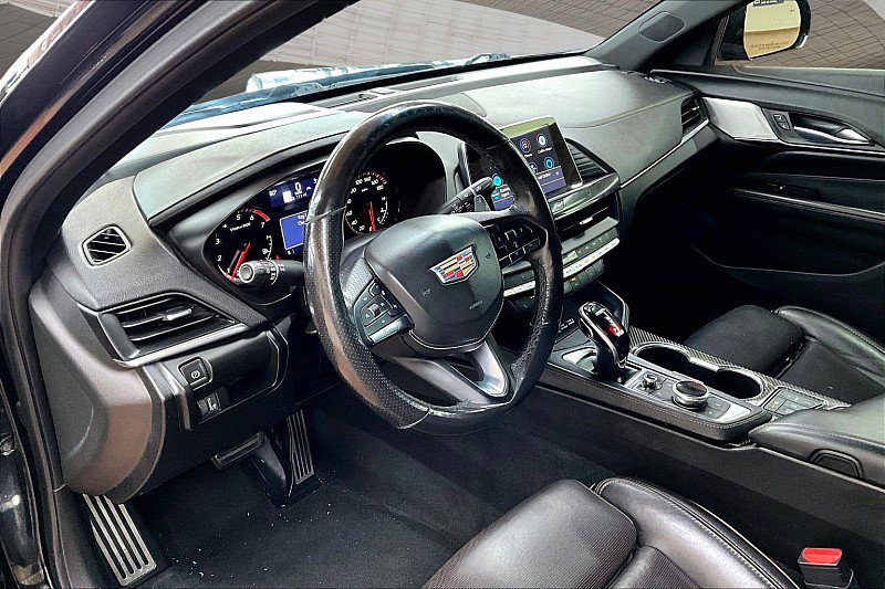 Used 2021 Cadillac CT4 V w/ Climate Package RWD image 11