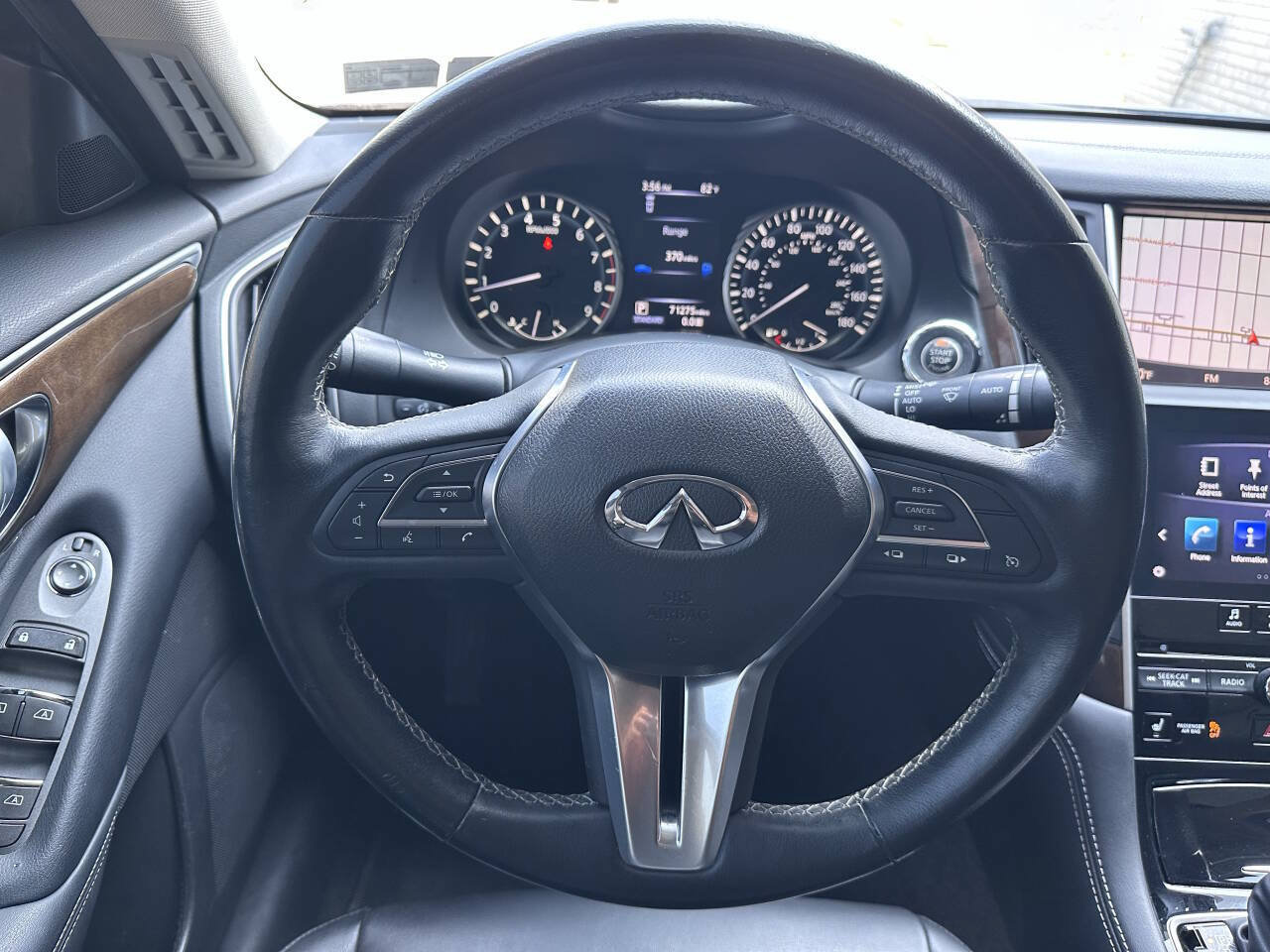 Used 2019 INFINITI Q50 Luxe w/ Essential Package (3.0T Luxe) AWD/4WD image 16