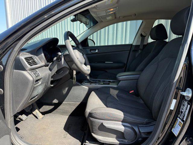 Used 2020 Kia Optima LX FWD image 6