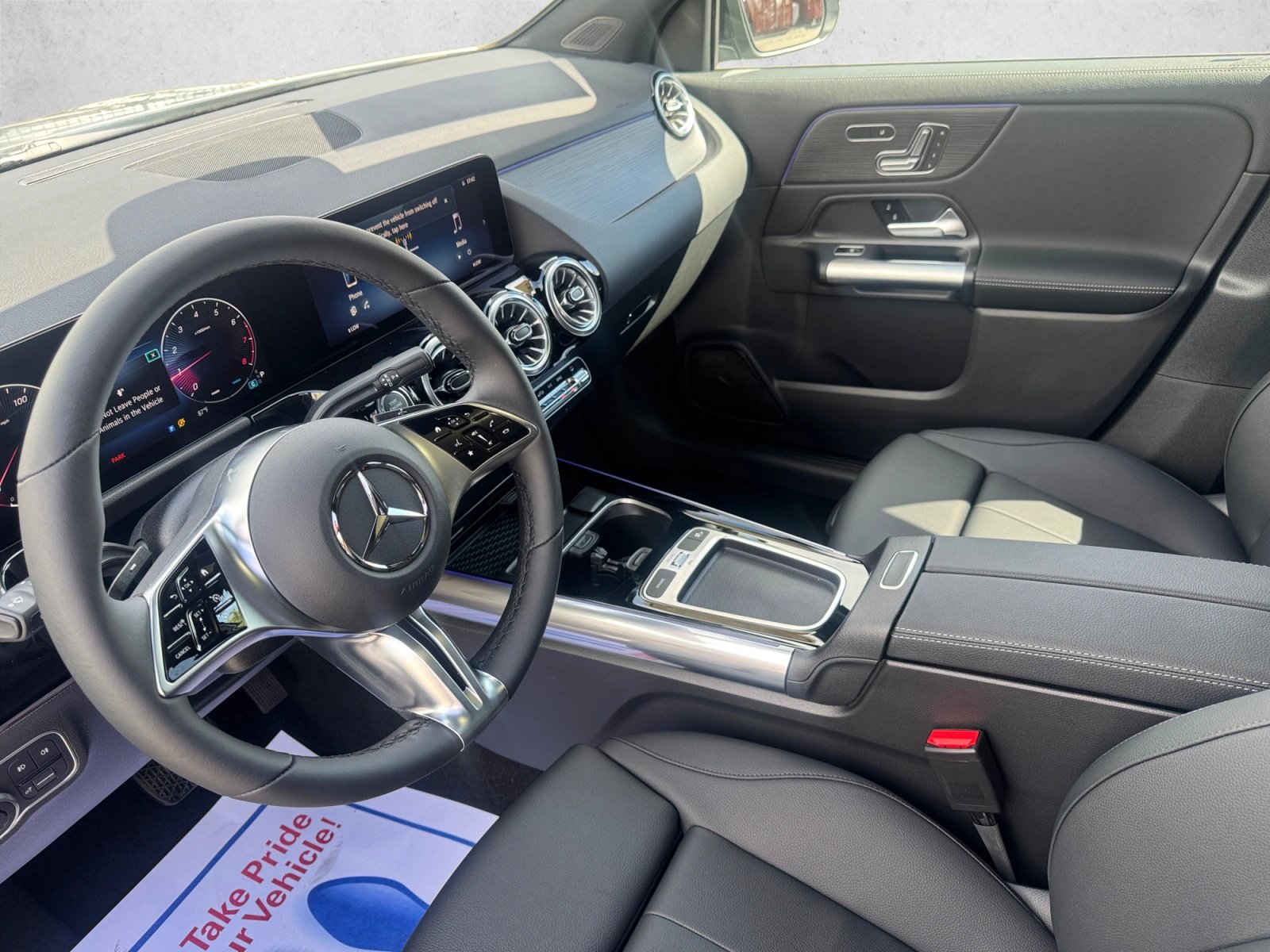 New 2026 Mercedes-Benz GLA 250 4MATIC image 11