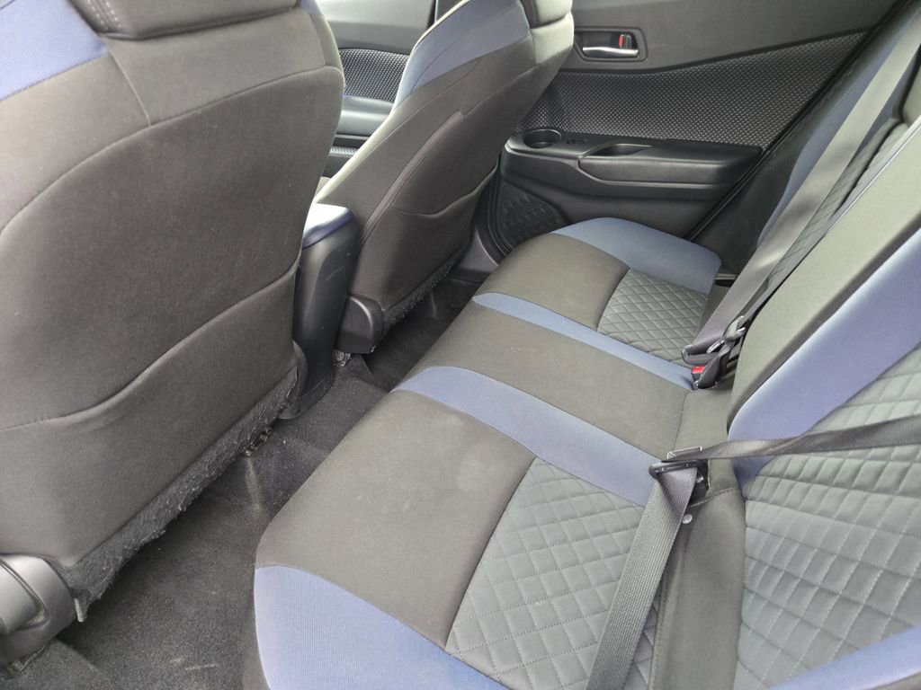 Used 2021 Toyota C-HR XLE FWD image 28