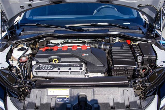 Used 2018 Audi TT RS AWD/4WD image 24