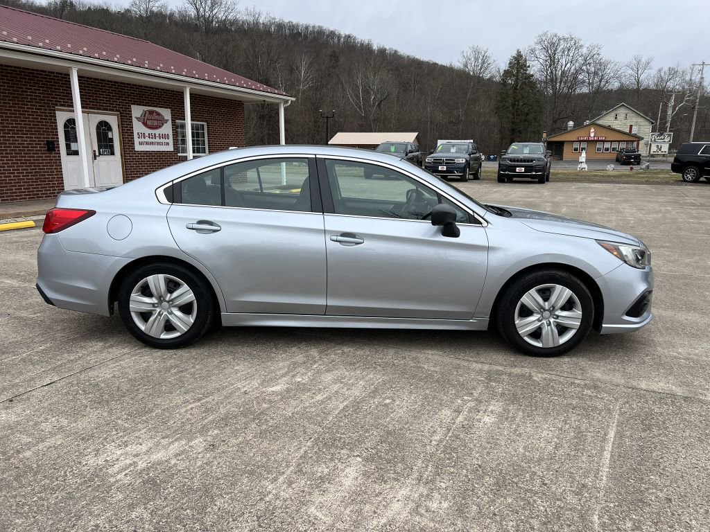Used 2019 Subaru Legacy 2.5i AWD/4WD image 1