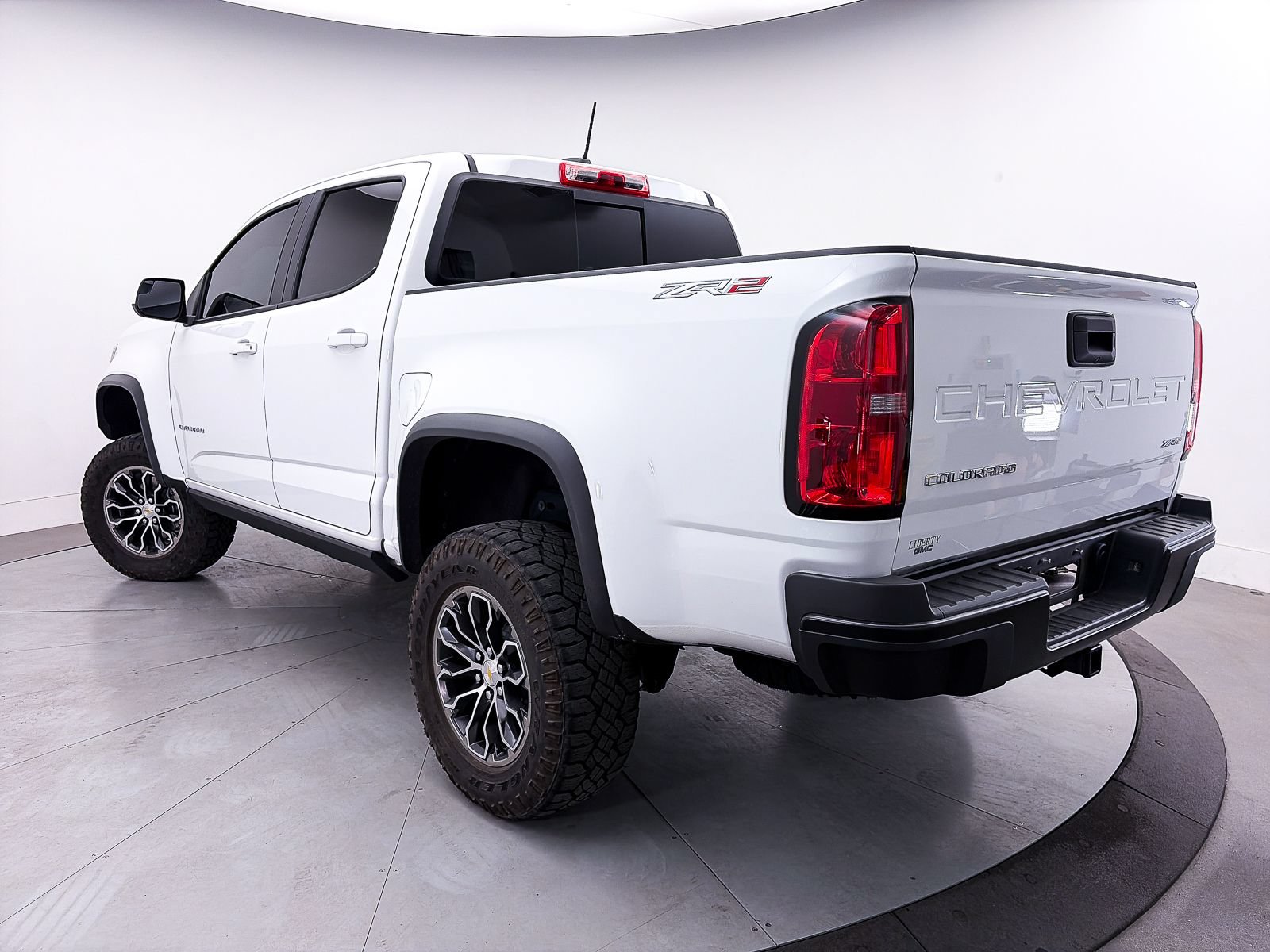 Used 2022 Chevrolet Colorado ZR2 AWD/4WD image 3