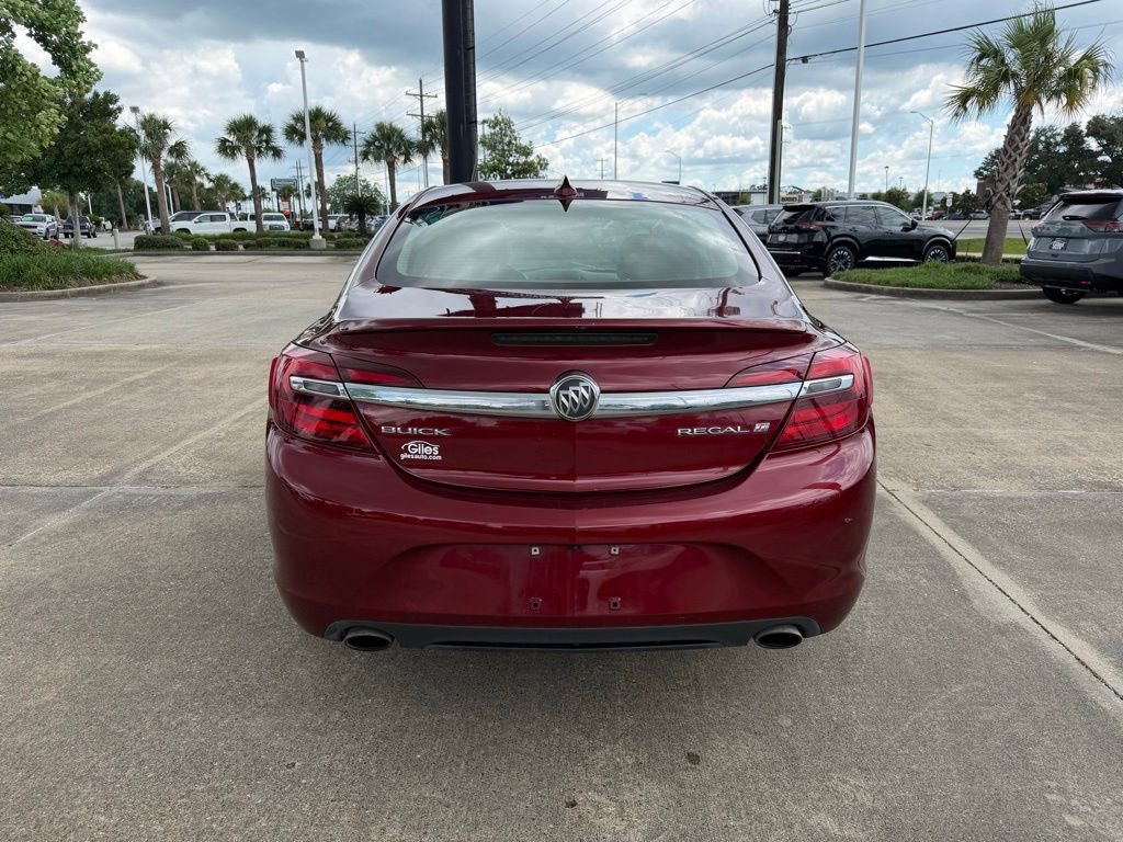 Used 2017 Buick Regal Sport Touring FWD image 4