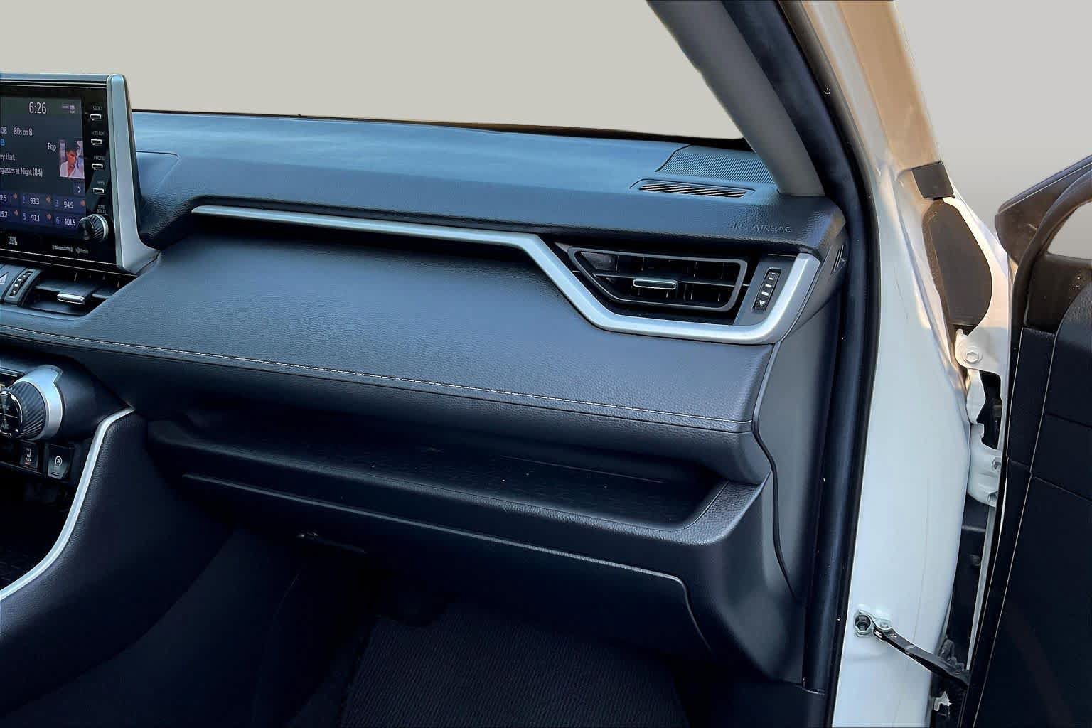 Used 2022 Toyota RAV4 XLE Premium FWD image 19