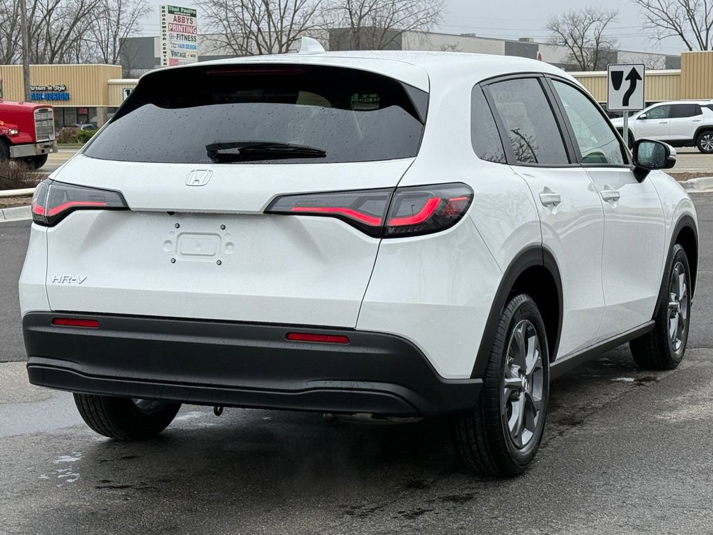 New 2026 Honda HR-V LX image 7