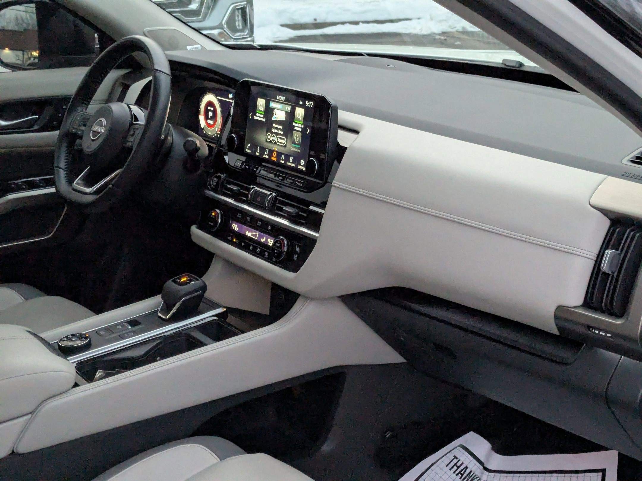 Used 2022 Nissan Pathfinder Platinum w/ Cargo Package image 25