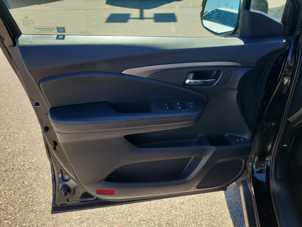 Used 2017 Honda Pilot EX-L image 17