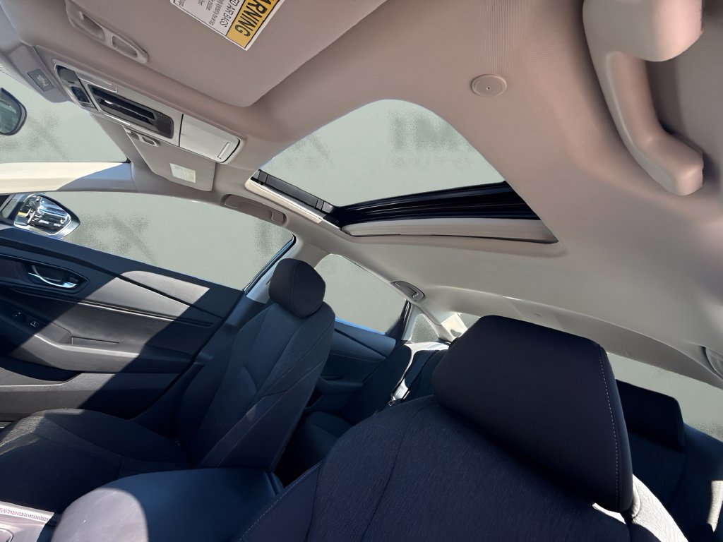 Used 2025 Honda Accord SE image 10