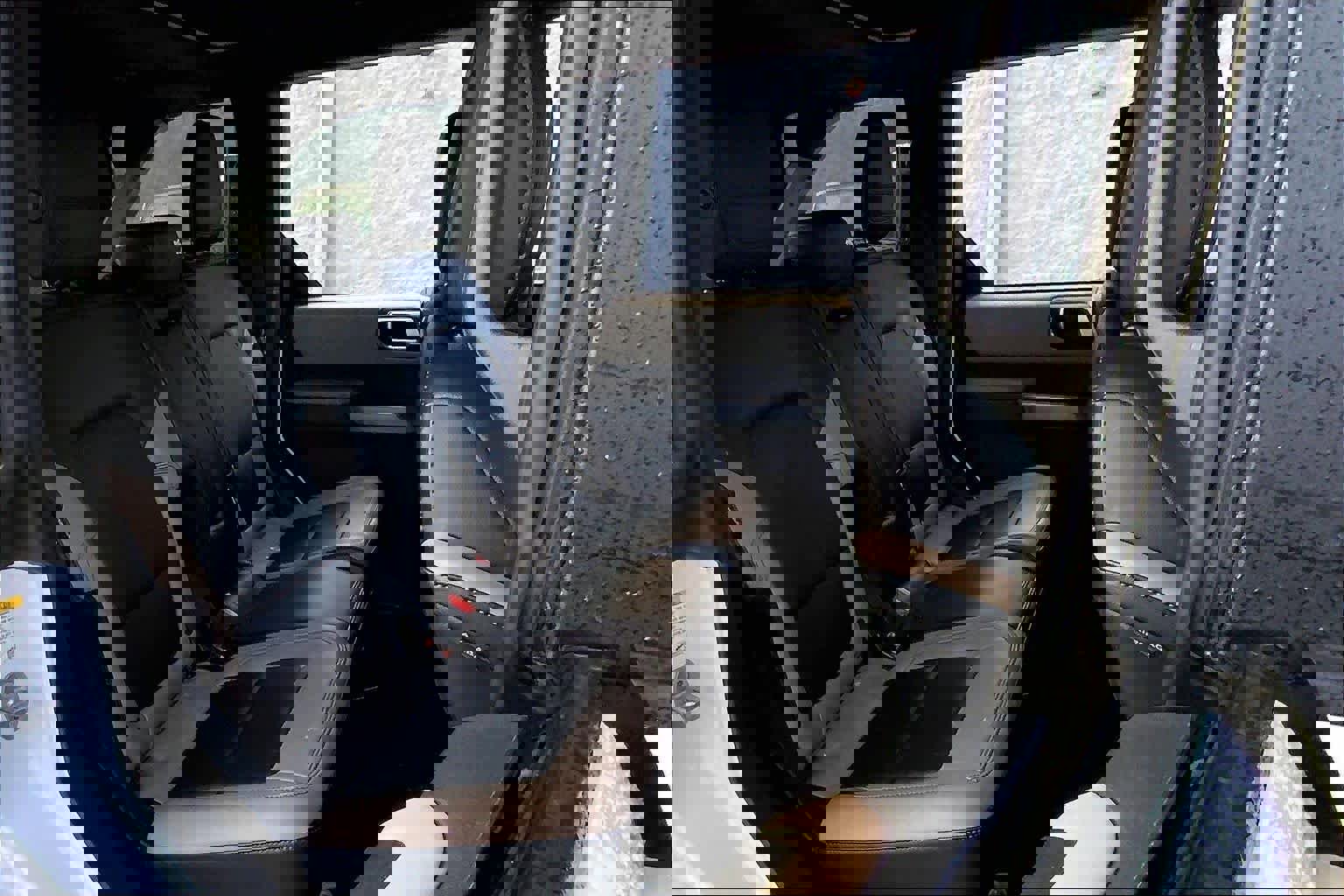 Used 2023 Ford Bronco Wildtrak image 19